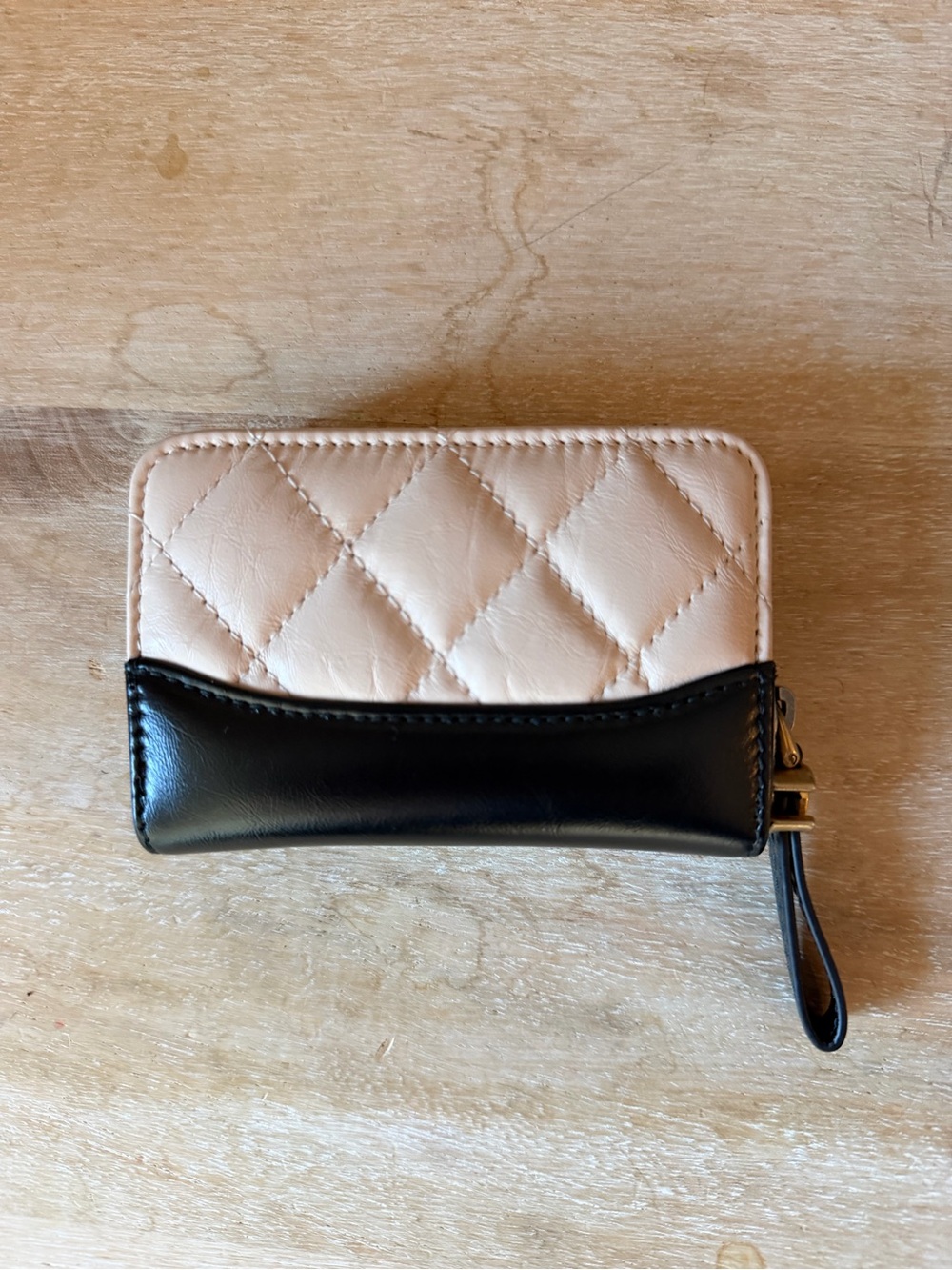 Chanel Gabrielle Quilted Card Holder - Pink and Black
